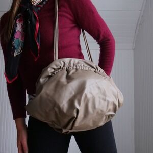 Fun‎ 80s taupe faux leather oversized clam purse